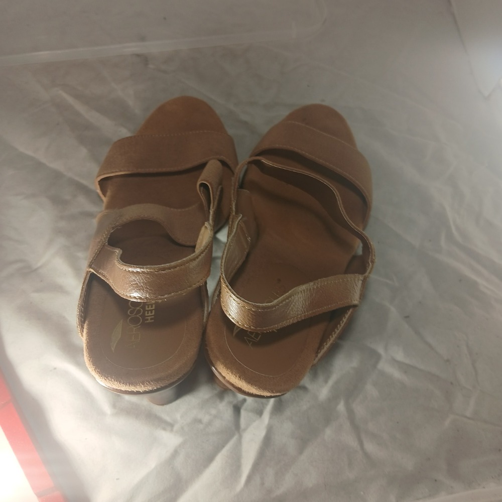 Aerosoles Heel Rest Women's Tan Slingback Wedge Sandals Size 8M‎ - Picture 7 of 9